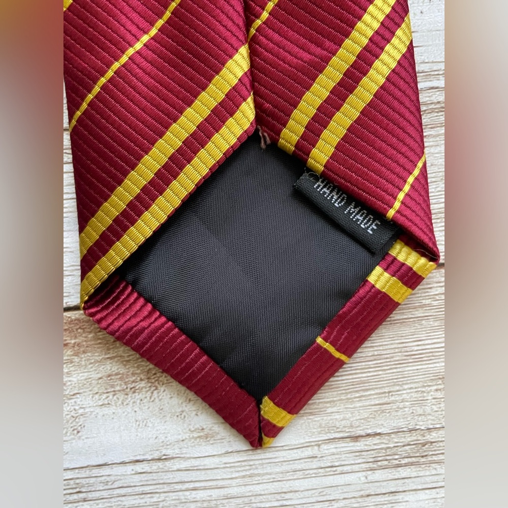 RESERVED FB GREAT FOR HARRY POTTER COSPLAY DRESS UP RED & GOLD TIE - Picture 12 of 16